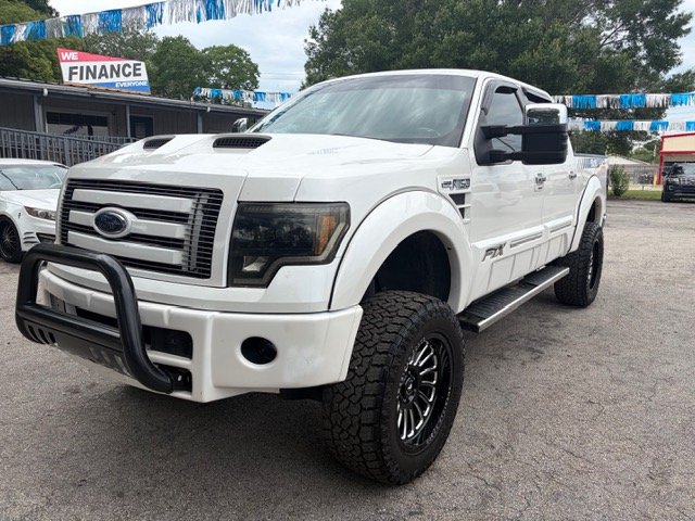 2013 Ford F-150 Lariat 4x4 SuperCrew 145-in's photo